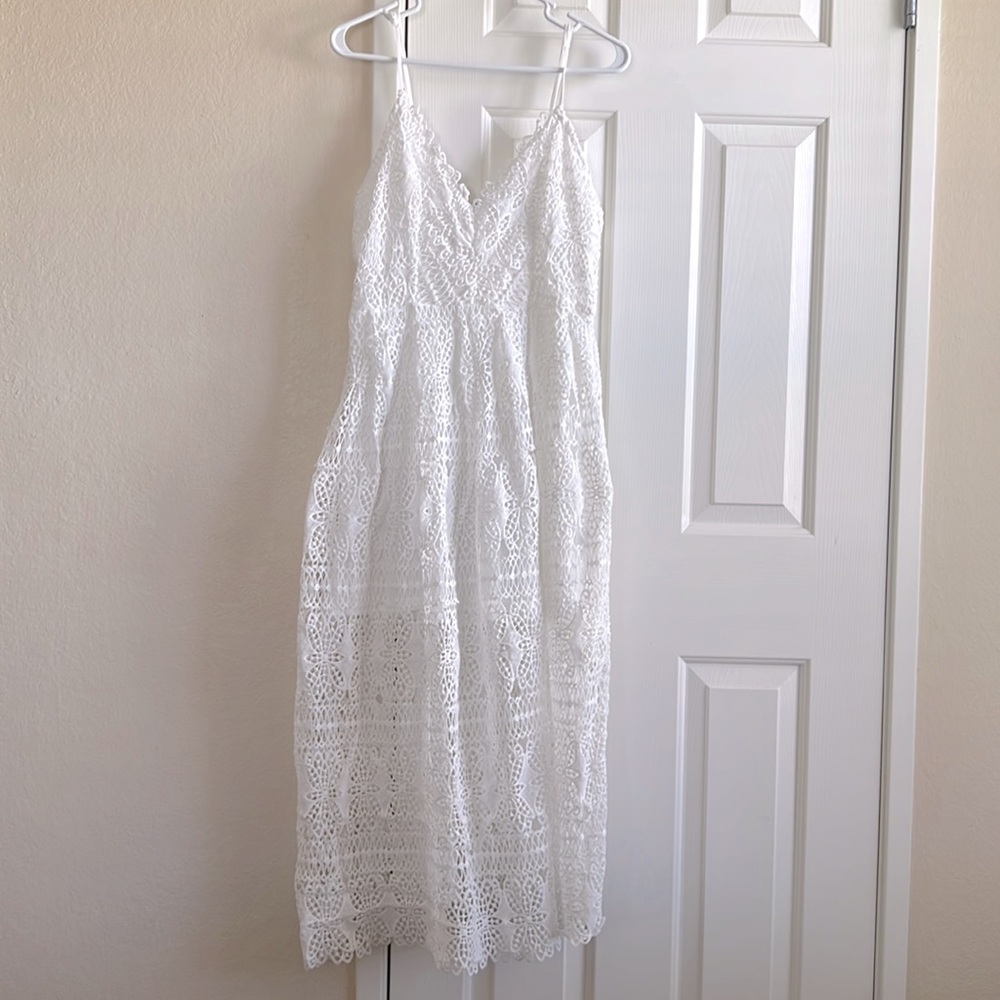 BRAND NEW Charlotte Russe Lacey white summer dress